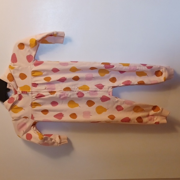 CARTER'S SIZE 24 MONTHS, ZIP UP, WITH A HOOD. - Picture 1 of 7